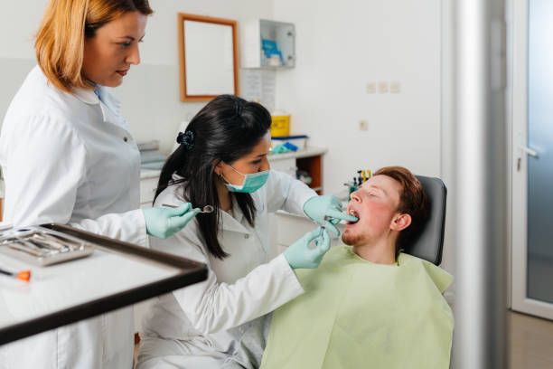 Best Emergency Root Canal Treatment in Cienegas Terrace, TX